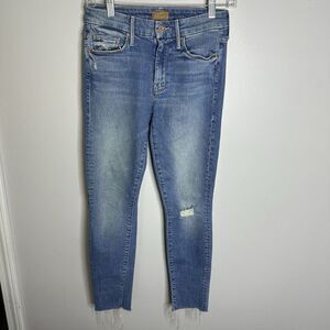 Women's MOTHER Size 25 Looker Ankle Gray Love Gun Distressed Jeans